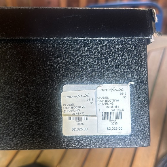 CHANEL Shearling Chain Studded CC High Boots - Picture 16 of 16